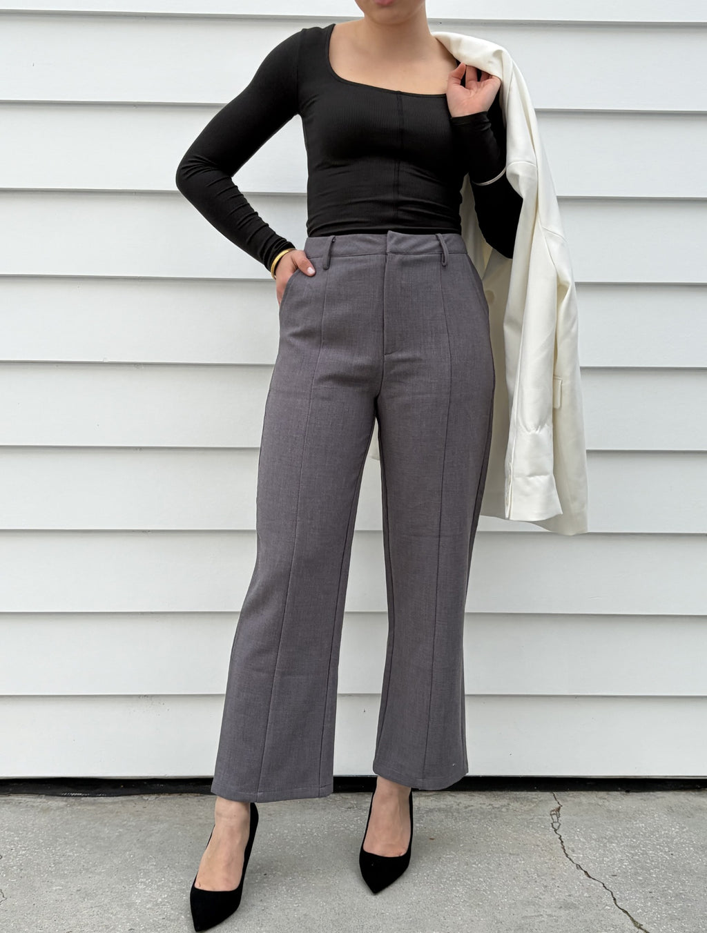 Pretty little thing Grey High-Waisted Trousers With Front Seam Detail - Image 2