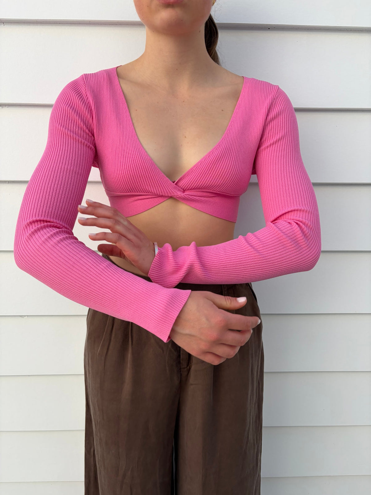 Meshki Ribbed Long Sleeve Twist Front Crop Top Pink - Image 3
