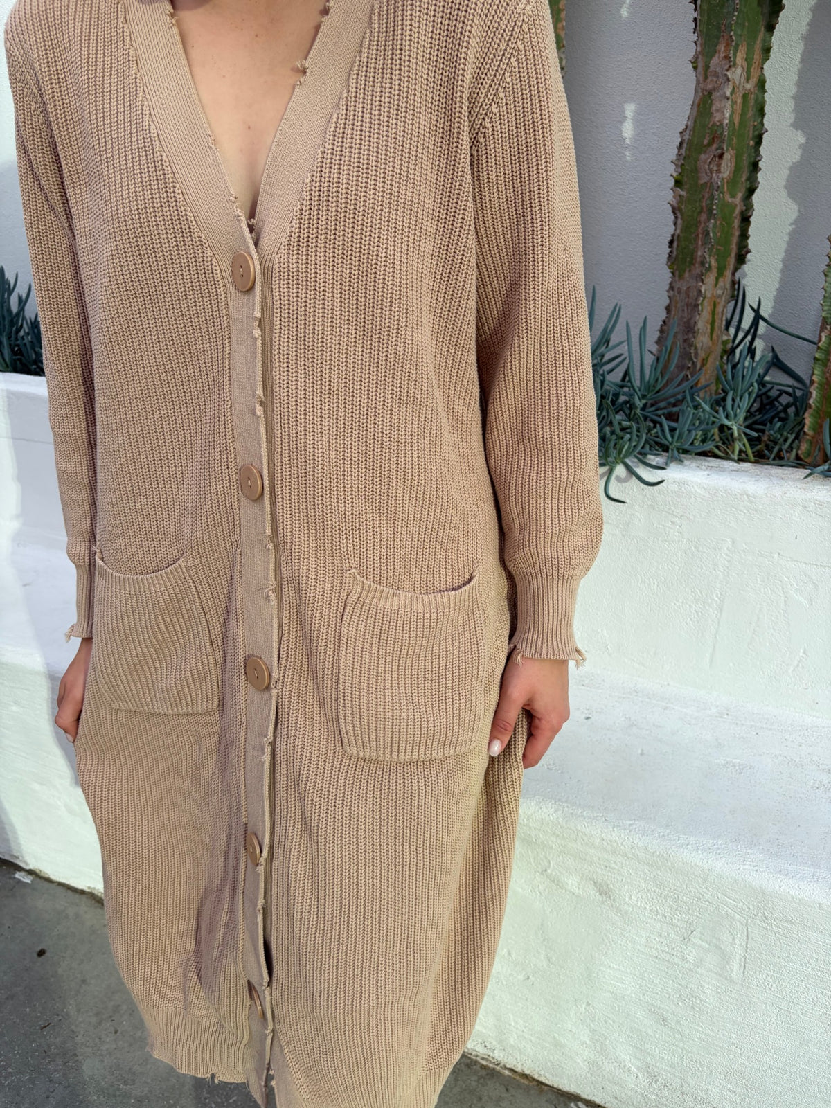 SER.O.YA Long Beige Knit Cardigan - Image 4