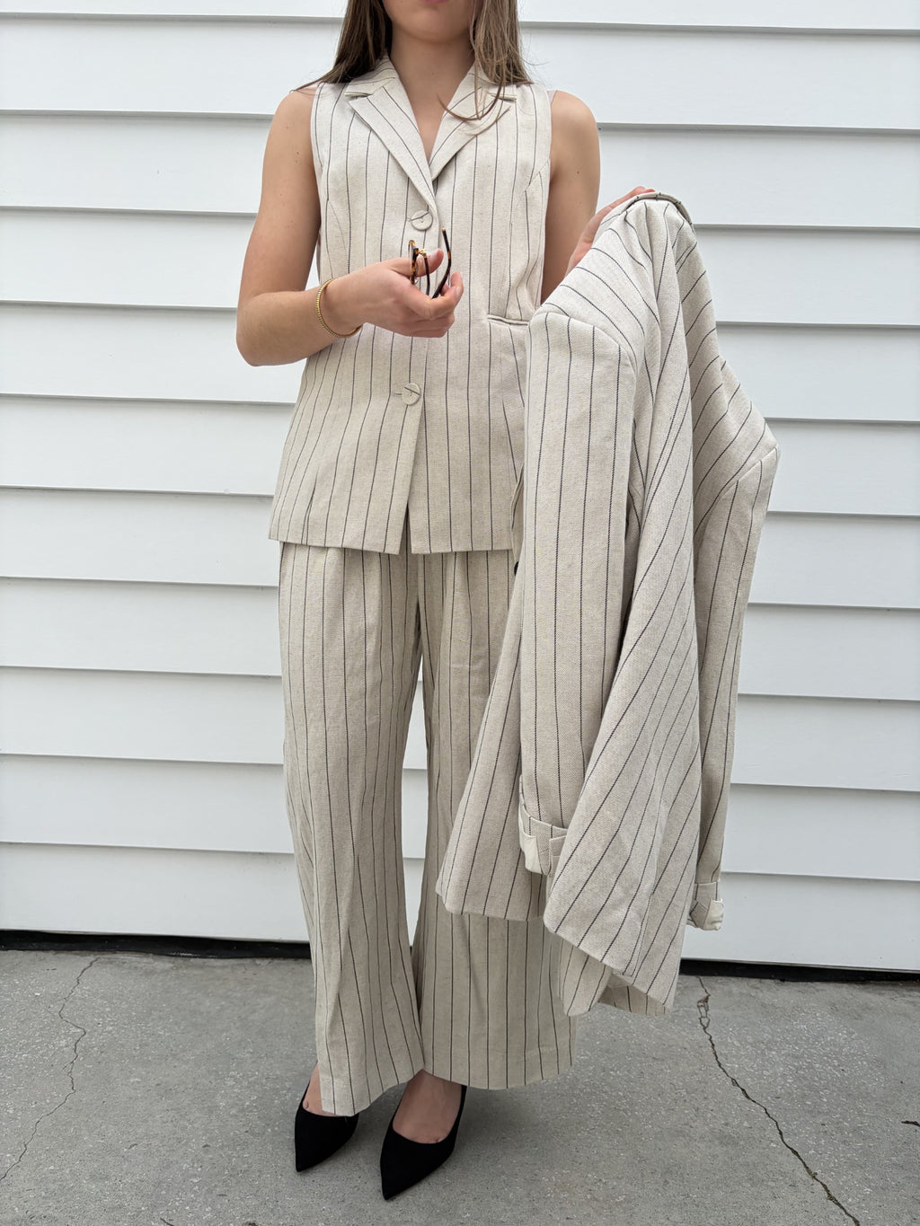 Dissh Pinstripe Linen Blend Blazer and Wide Leg Trouser Set - Image 4